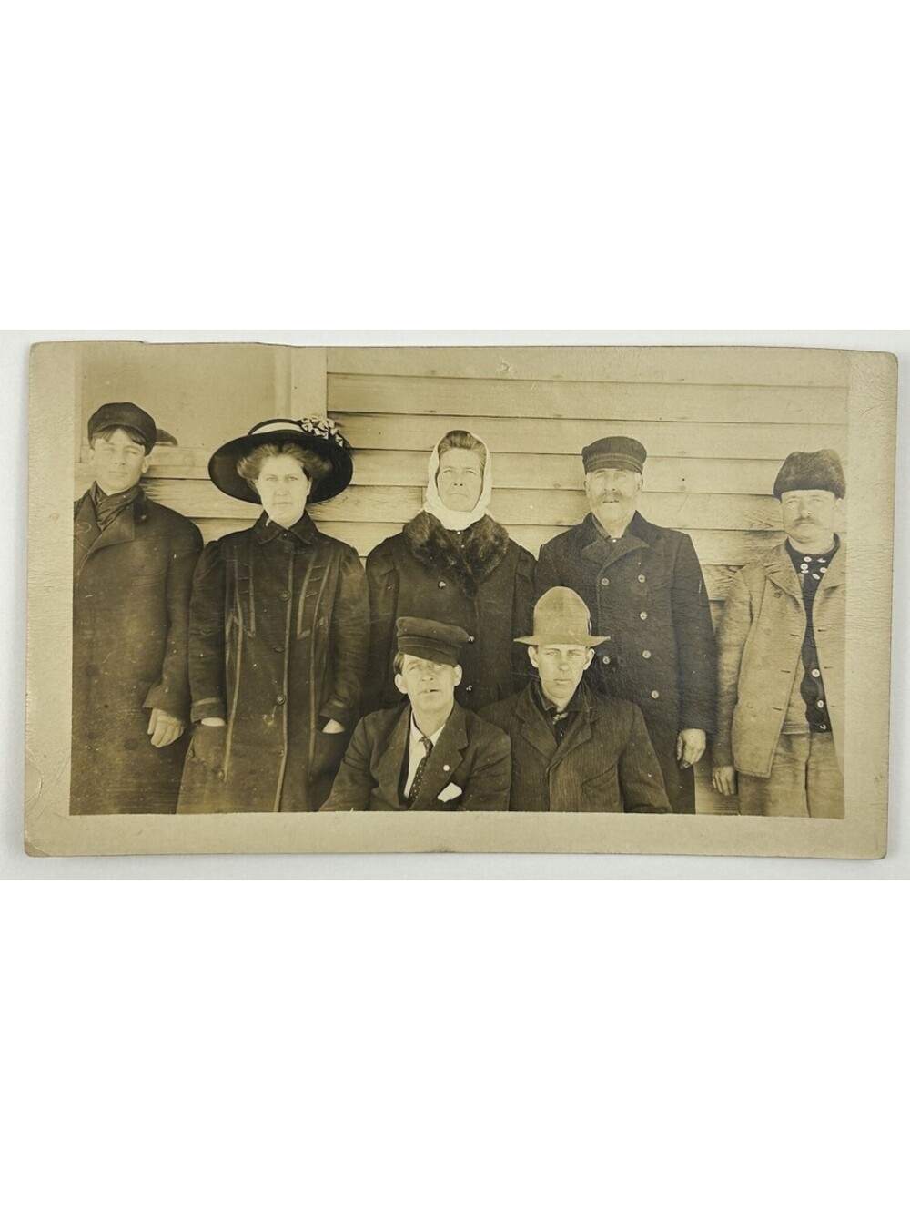 Antique 1900s RPPC Real Photo Postcard Family Group Photo Edwardian Fashion E-12